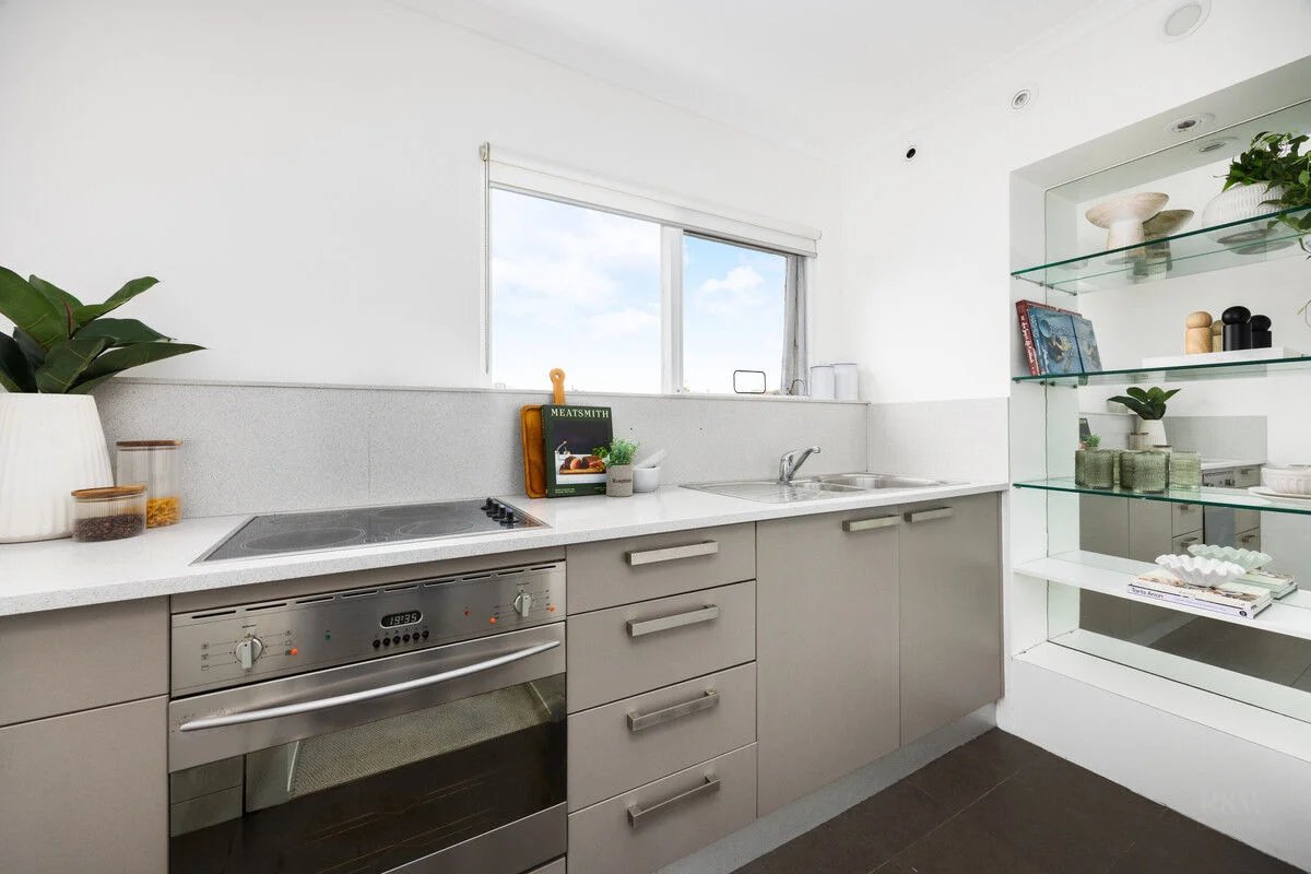 62/14 Leura Road DOUBLE BAY 4