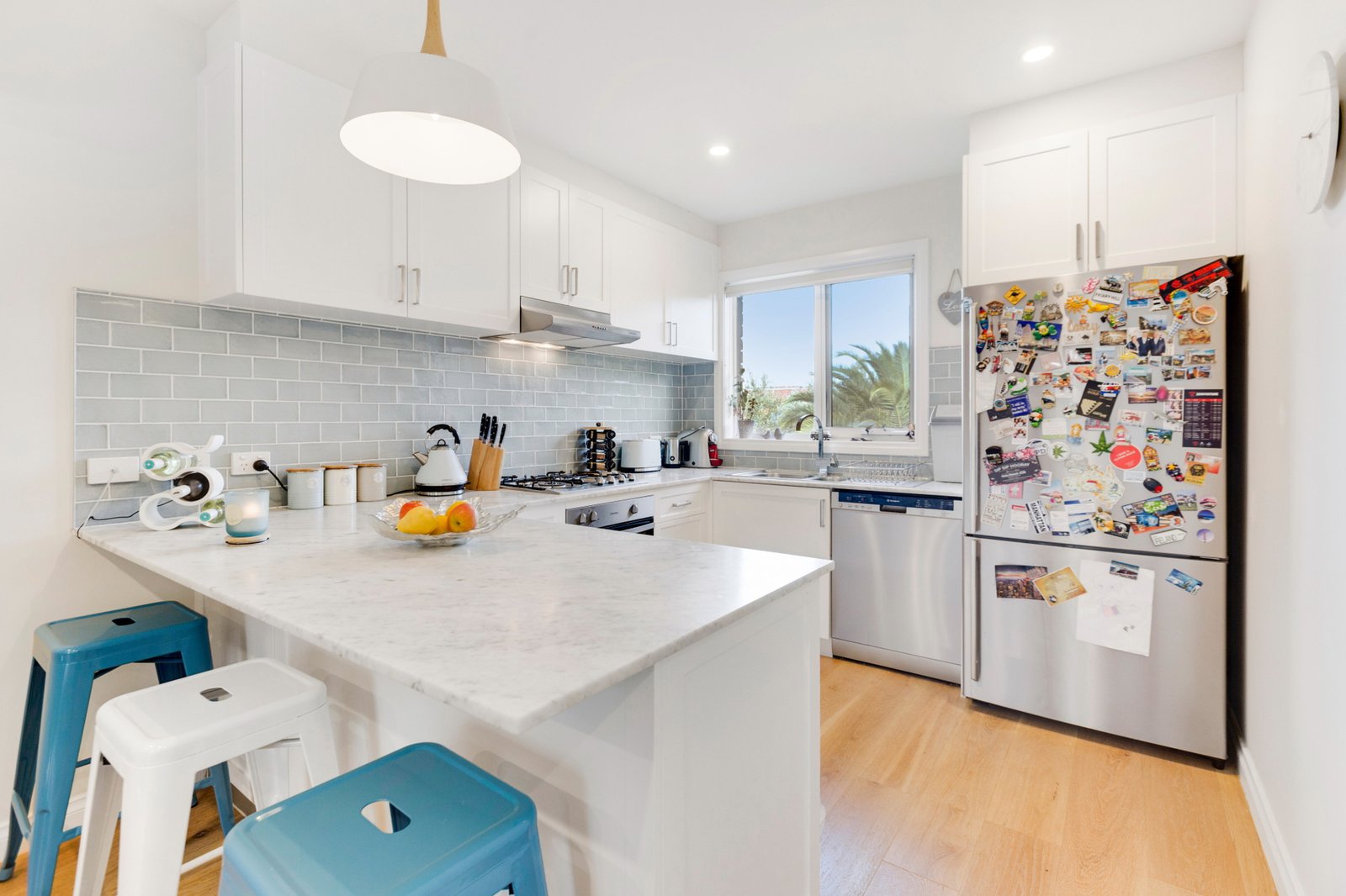 Gallery: 6/218-219 Station Street