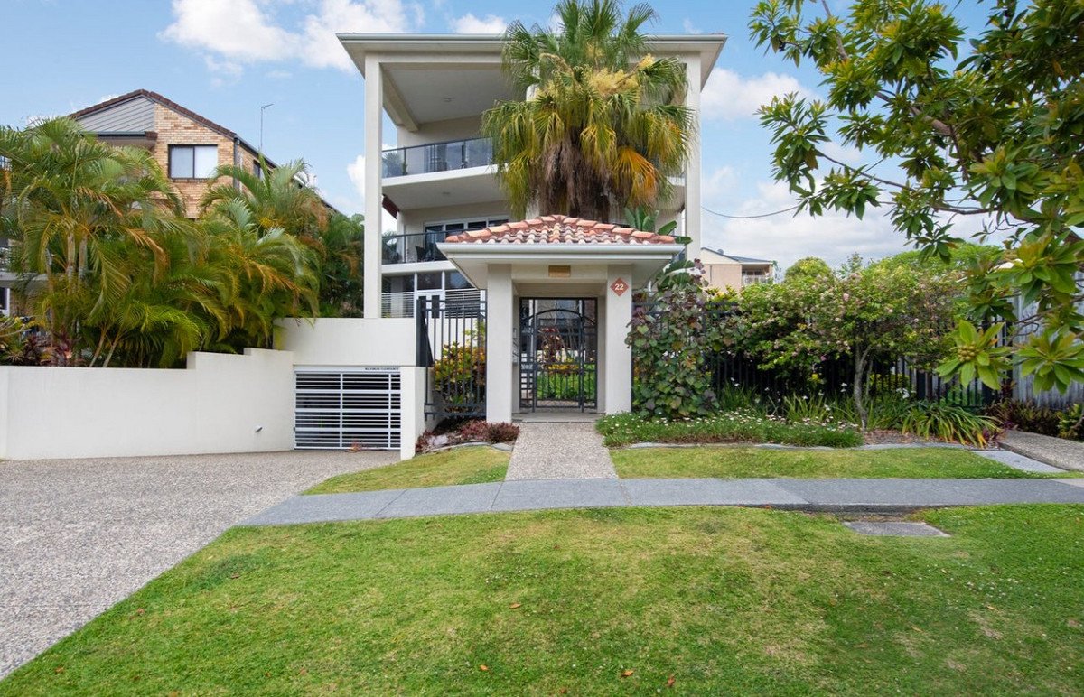 6/22 Burleigh Street Burleigh Heads 13