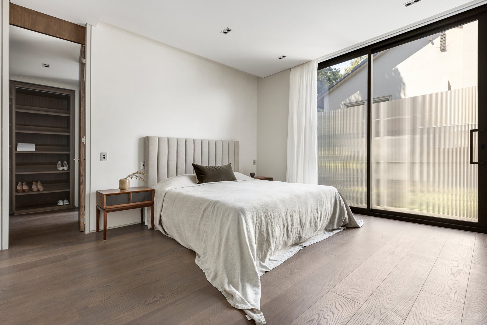 Real Estate and Property in 6/22 Tintern Avenue, Toorak, VIC