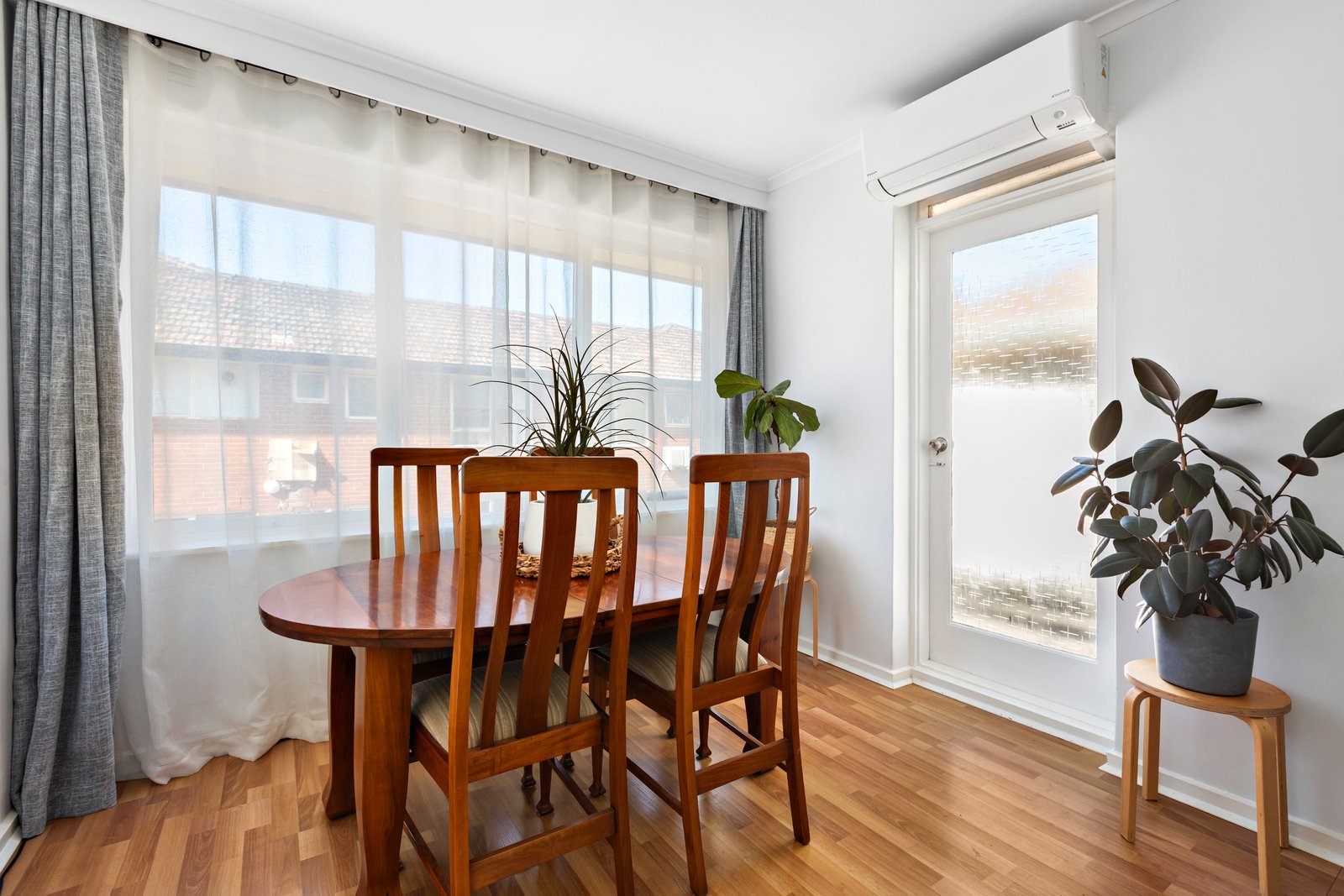 Gallery: 6/22 Walsh Street Street