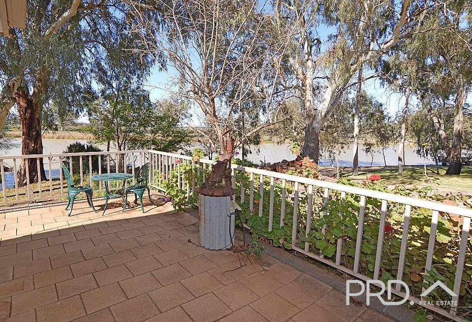 6/221-223 Adams Street WENTWORTH 10
