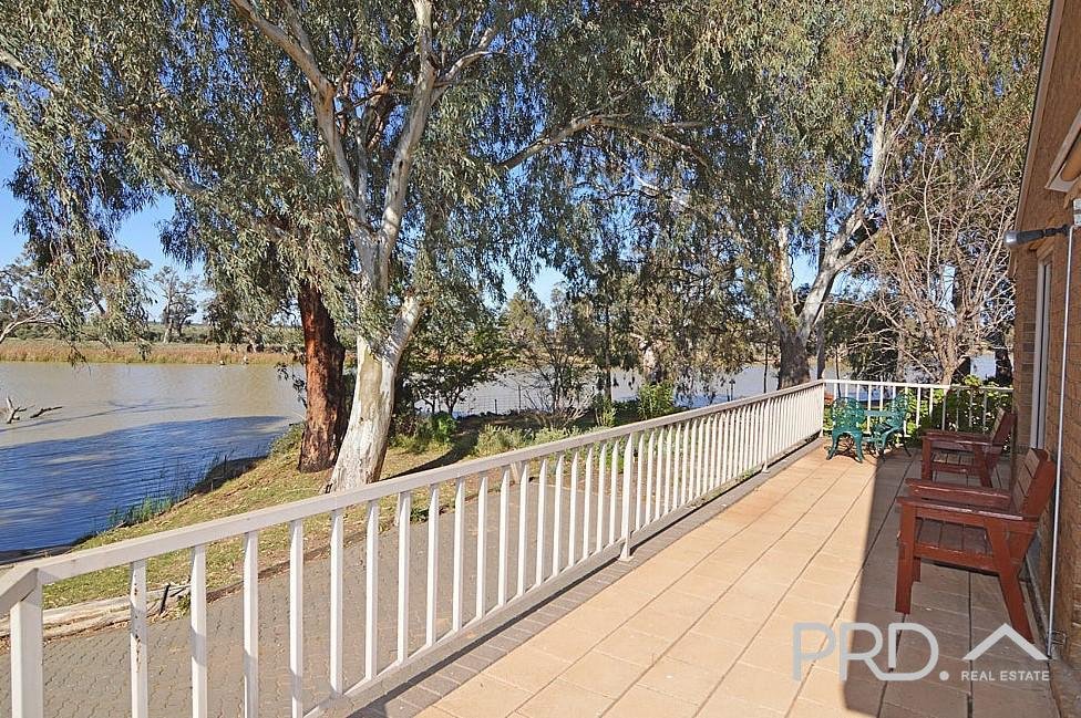 6/221-223 Adams Street WENTWORTH 11