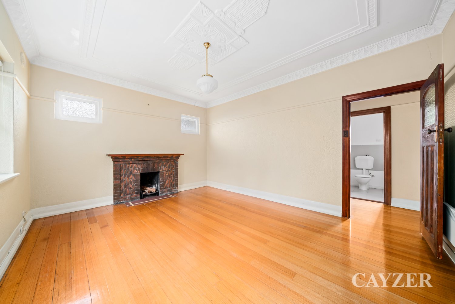 Gallery: 6/223 Page Street
