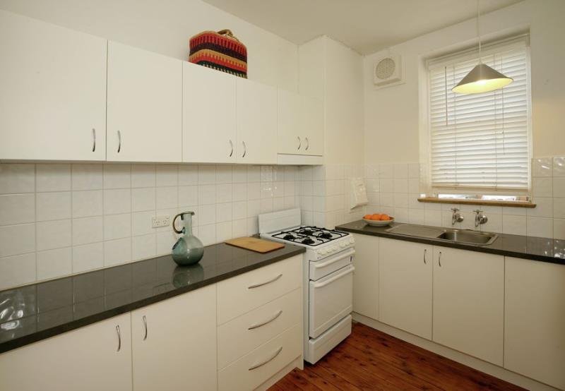 6/225 Tarcutta Street WAGGA WAGGA 7