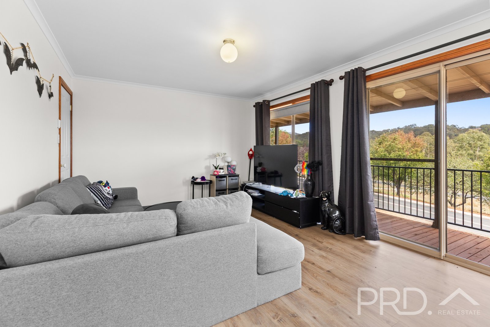 6/227 Wynyard Street TUMUT 9