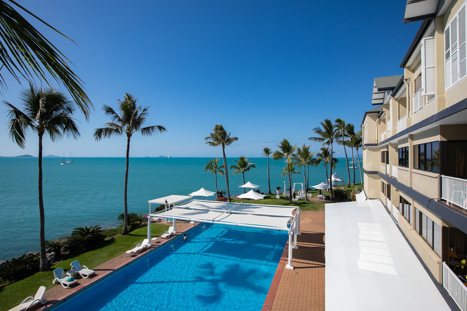 6/23-25 Ocean View Avenue AIRLIE BEACH 8