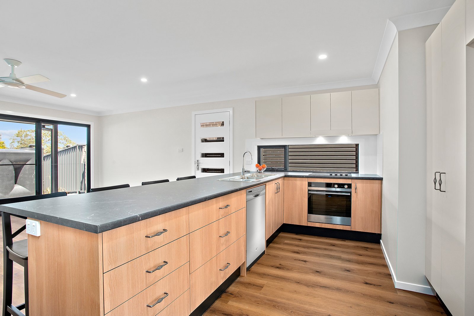 6/23 Arthur Street COFFS HARBOUR 2