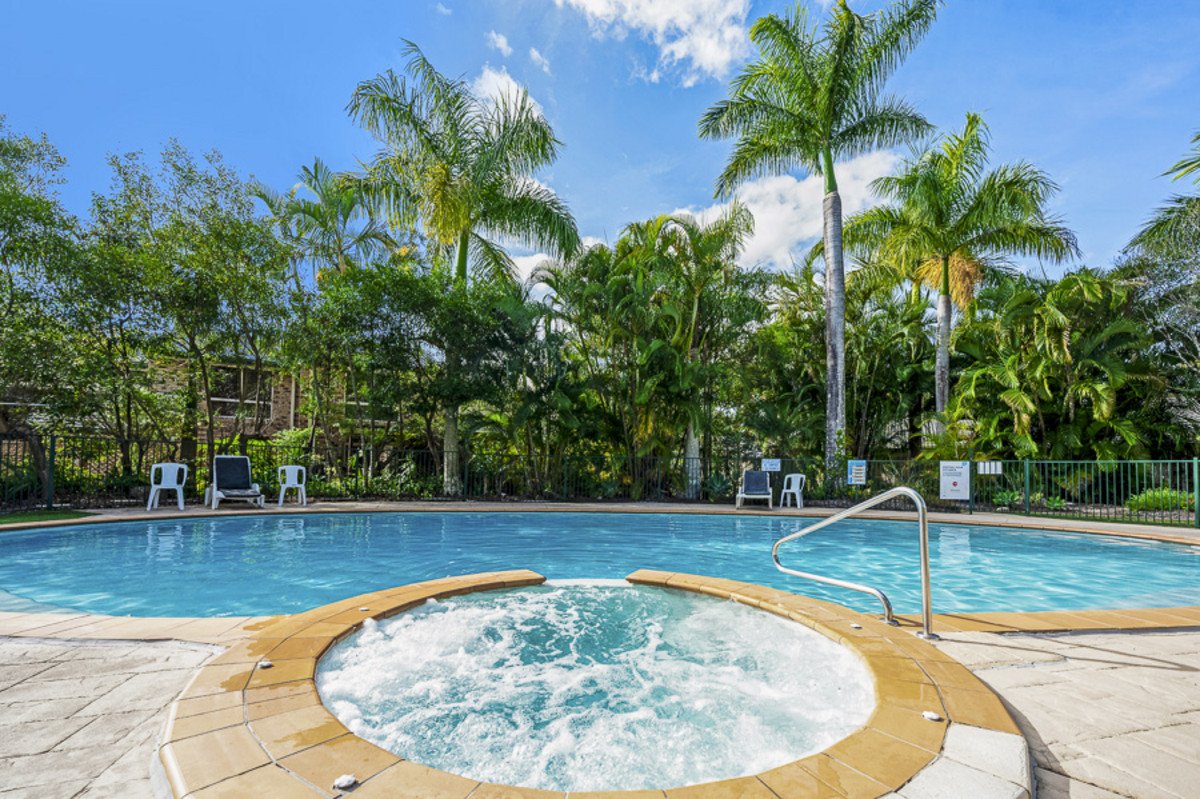 6/23 Thorngate Drive Robina 2