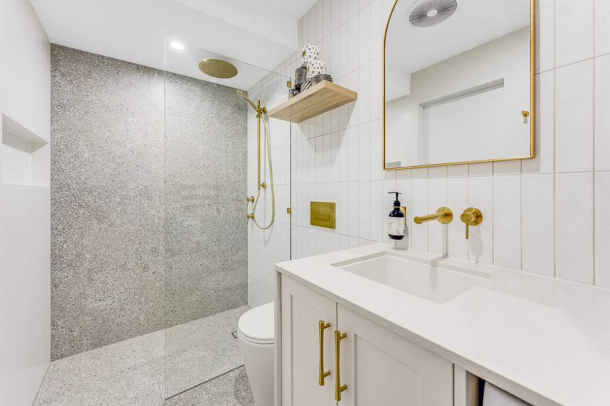 6/23 Thorngate Drive Robina 8