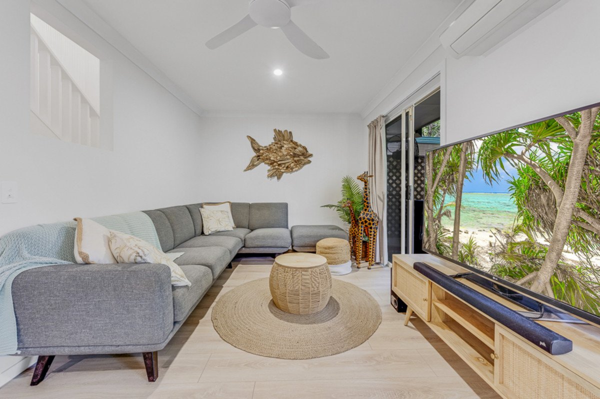 6/23 Thorngate Drive Robina 9