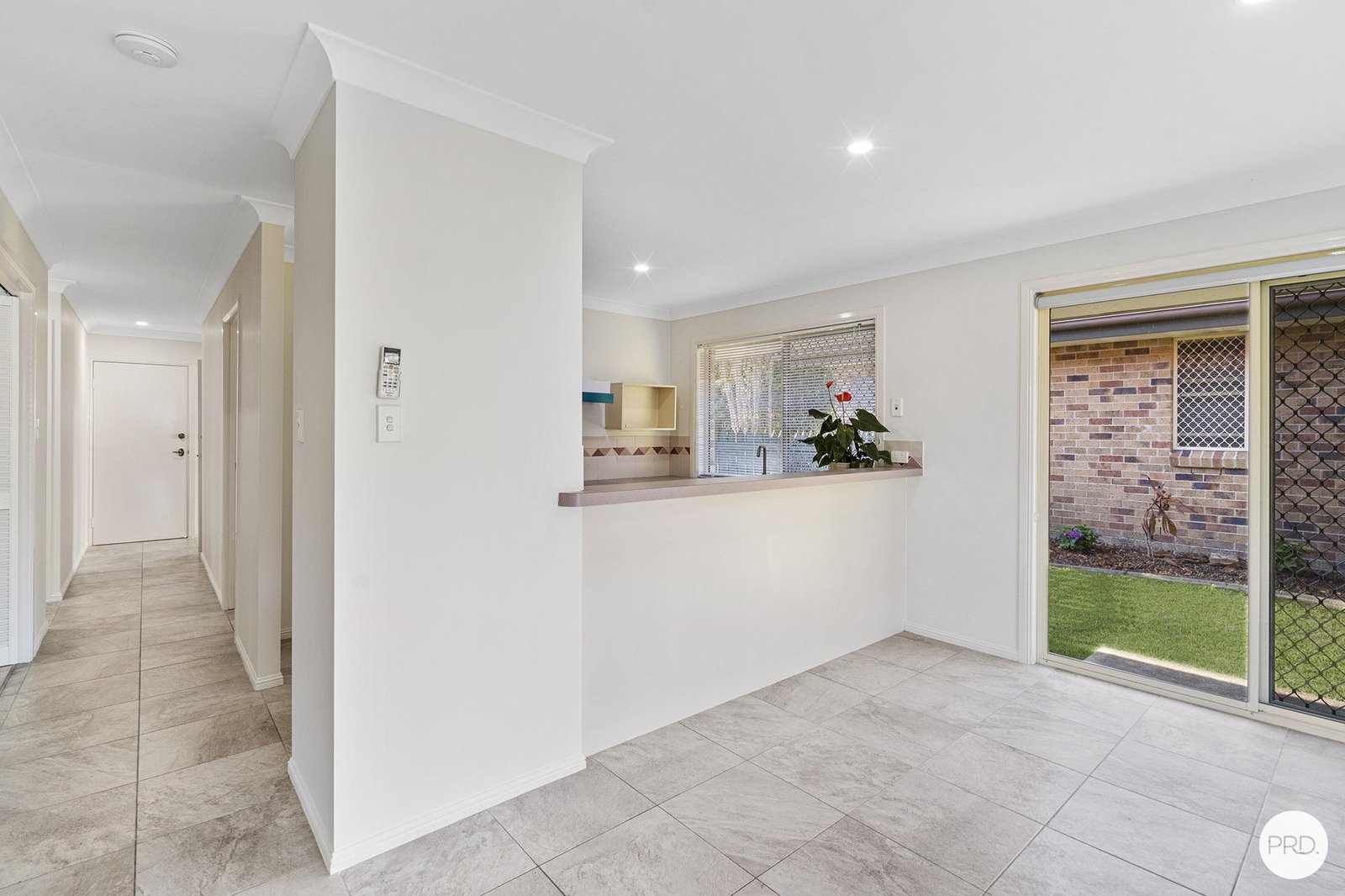 6/23 Tristan Court BENOWA 4