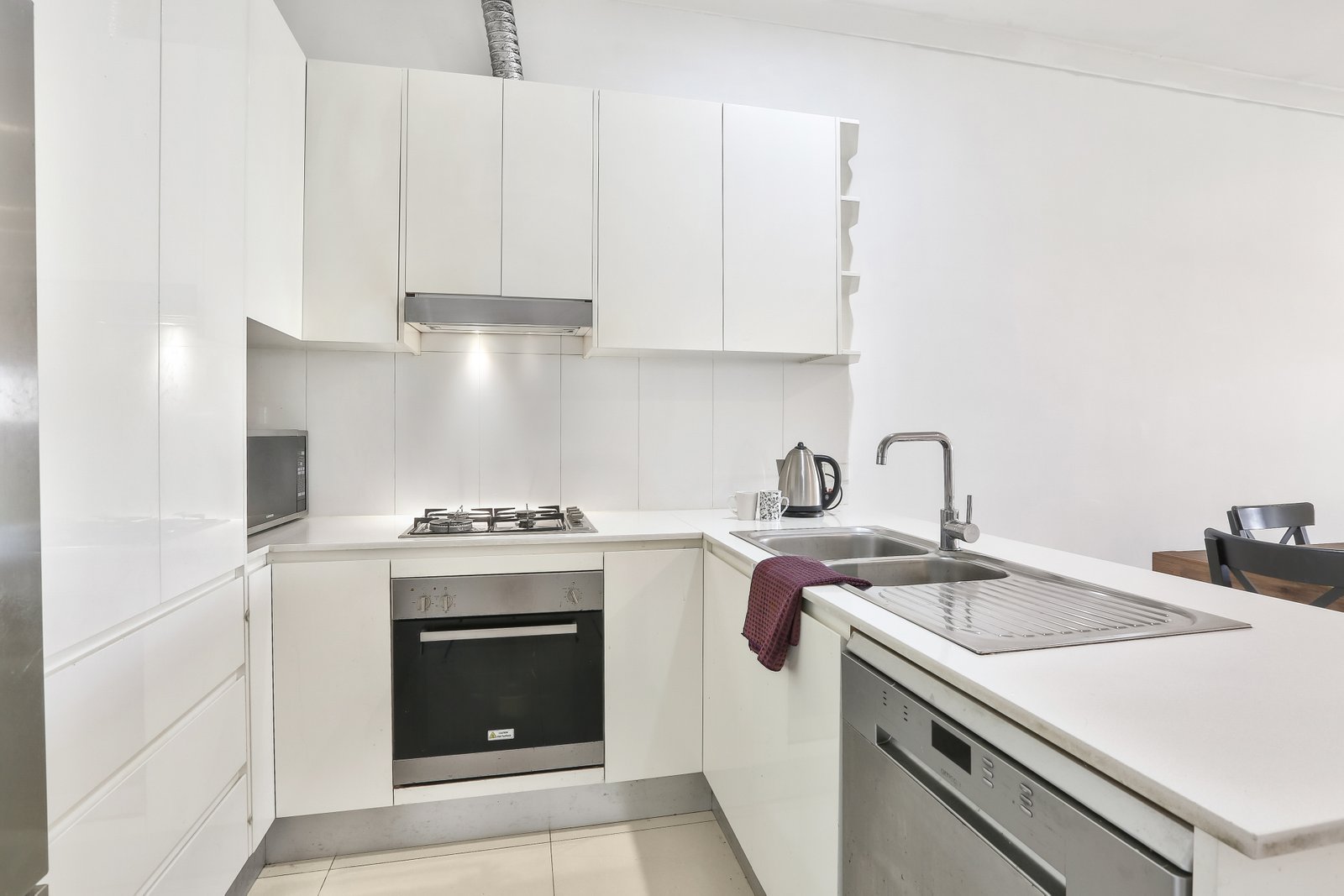 6/231 Princes Highway ALBION PARK RAIL 3