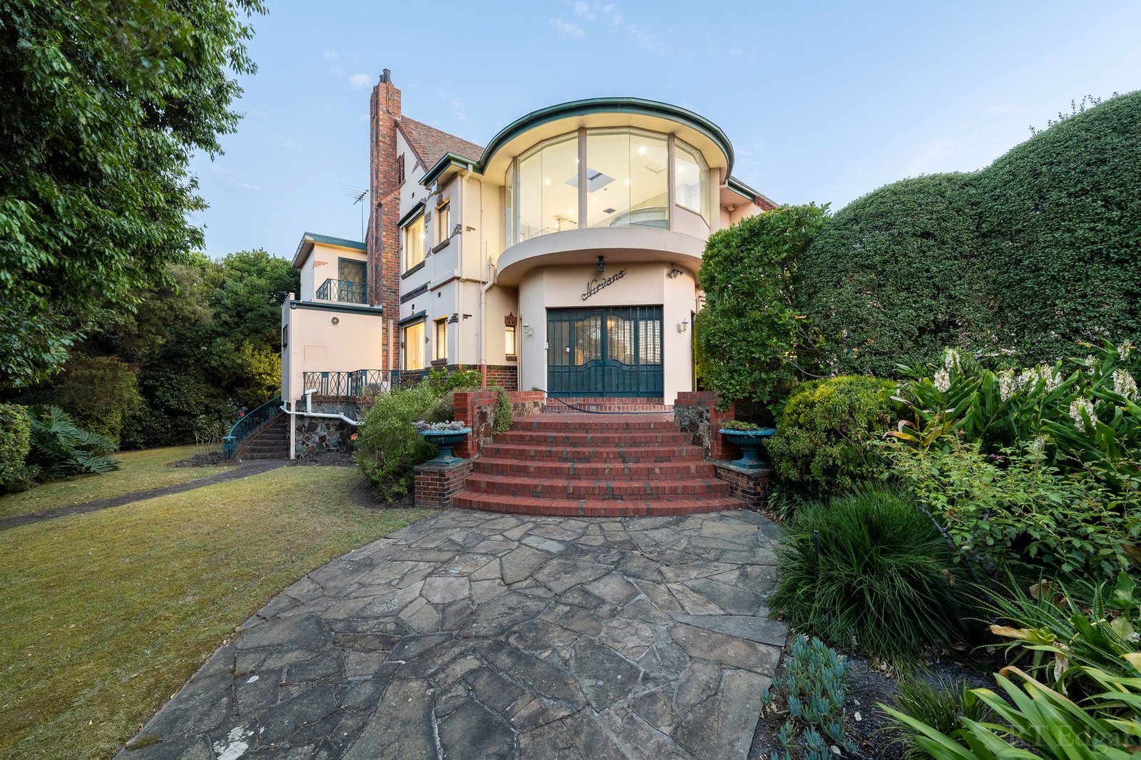 Real Estate and Property in 624-626 Toorak Road, Toorak, VIC