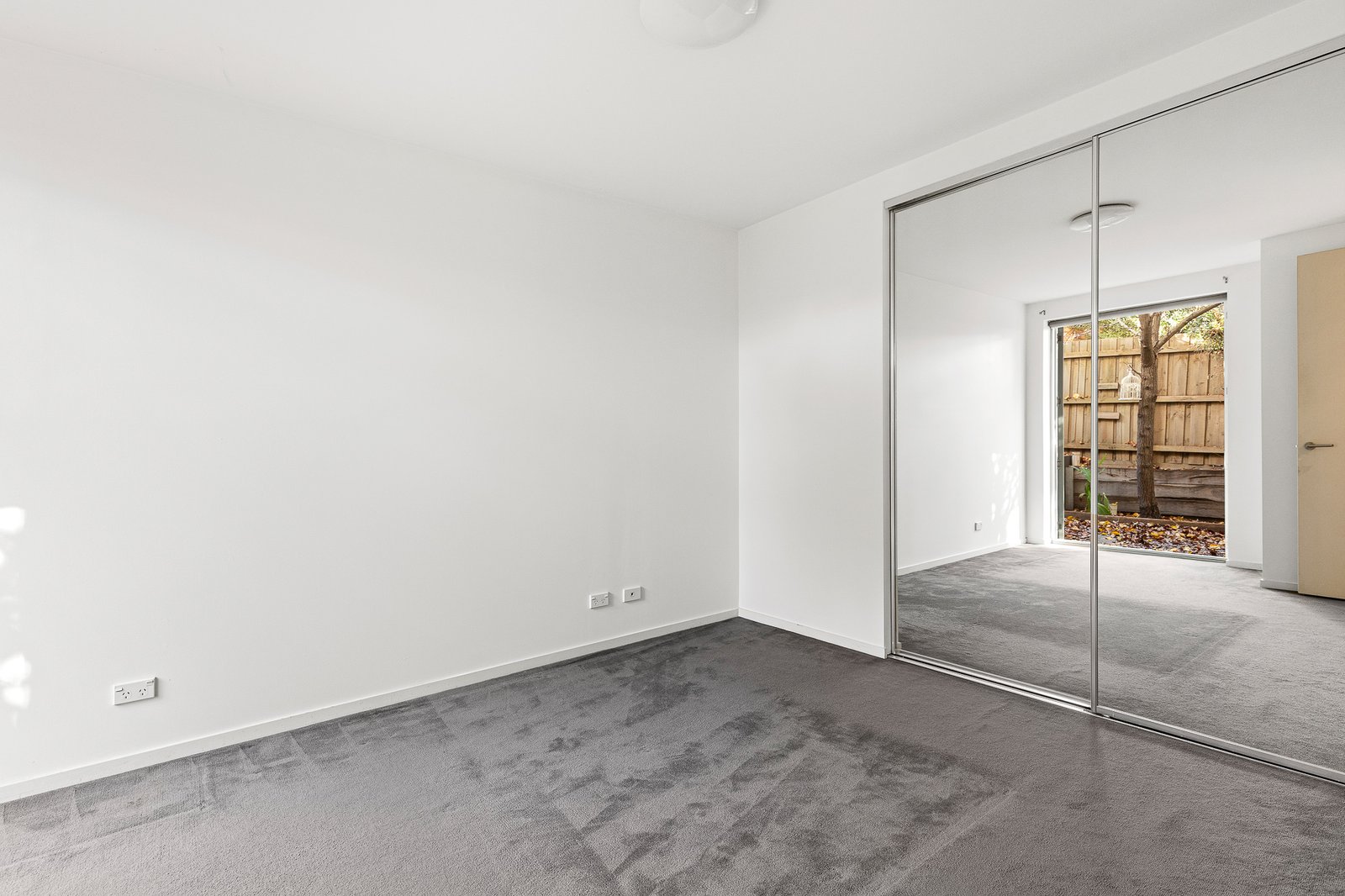 Gallery: 6/24 Milton Street