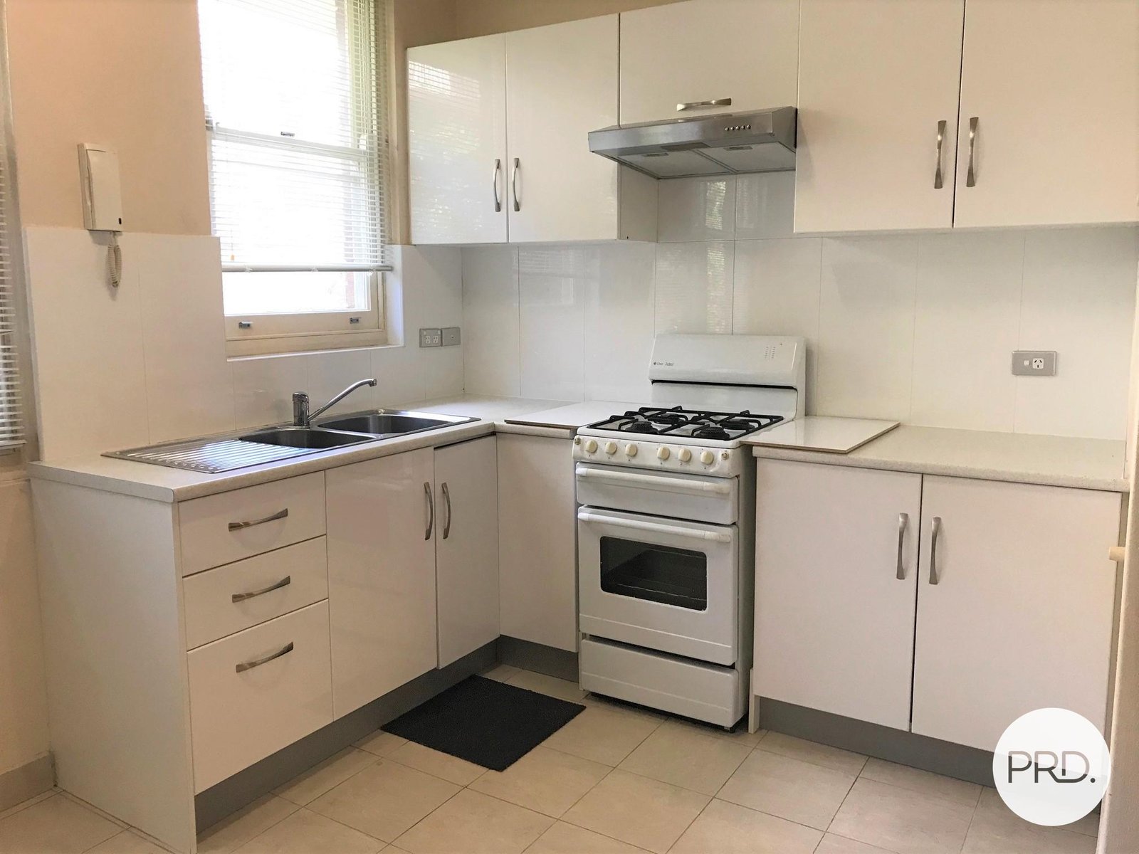 6/24 Oxford Street MORTDALE 3