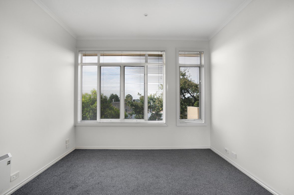 Real Estate and Property in 6/243 Blackburn Road, Doncaster East, VIC