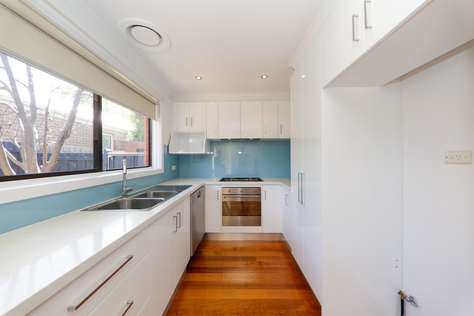Gallery: 6/25-29 Roslyn Street