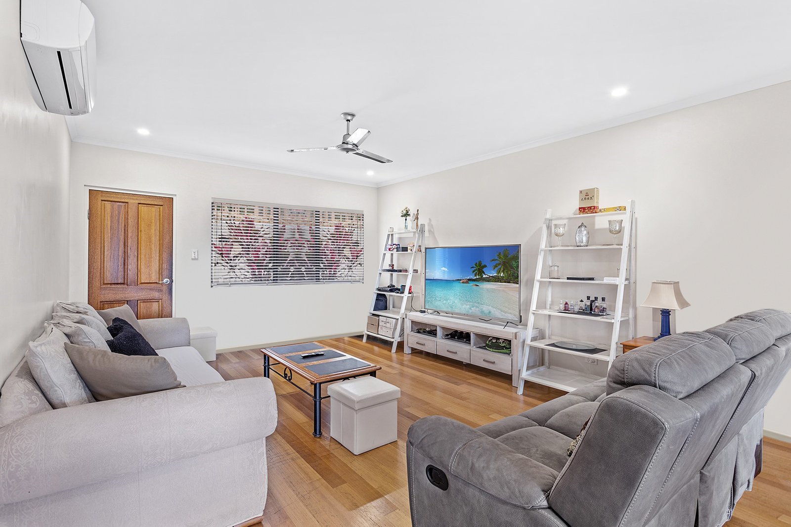 6/25 Abell Road CANNONVALE 4