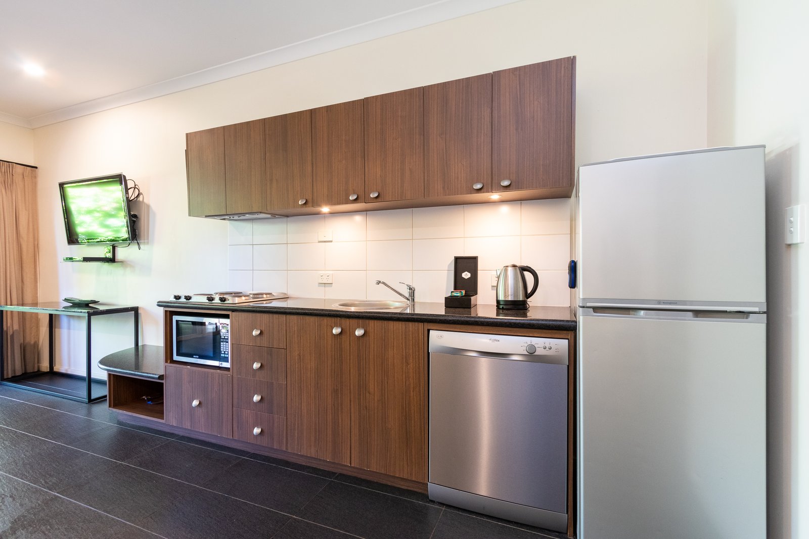 6/25 Millington Road CABLE BEACH 23