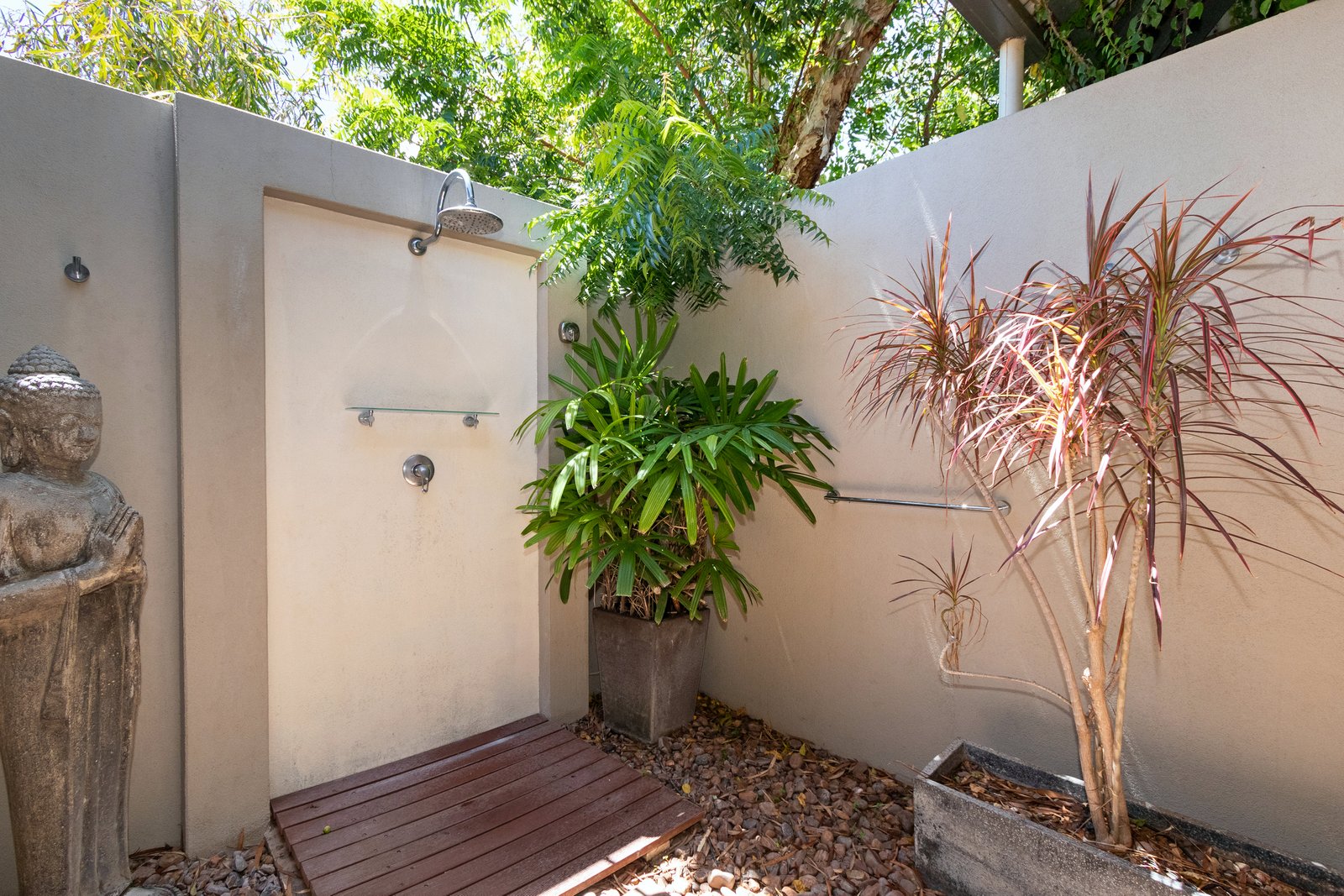 6/25 Millington Road CABLE BEACH 24