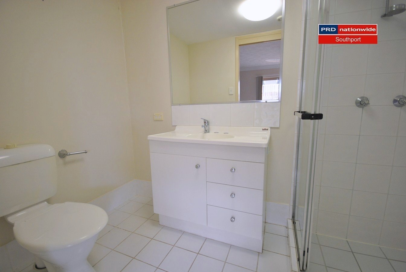 6/25 Walton Street SOUTHPORT 10