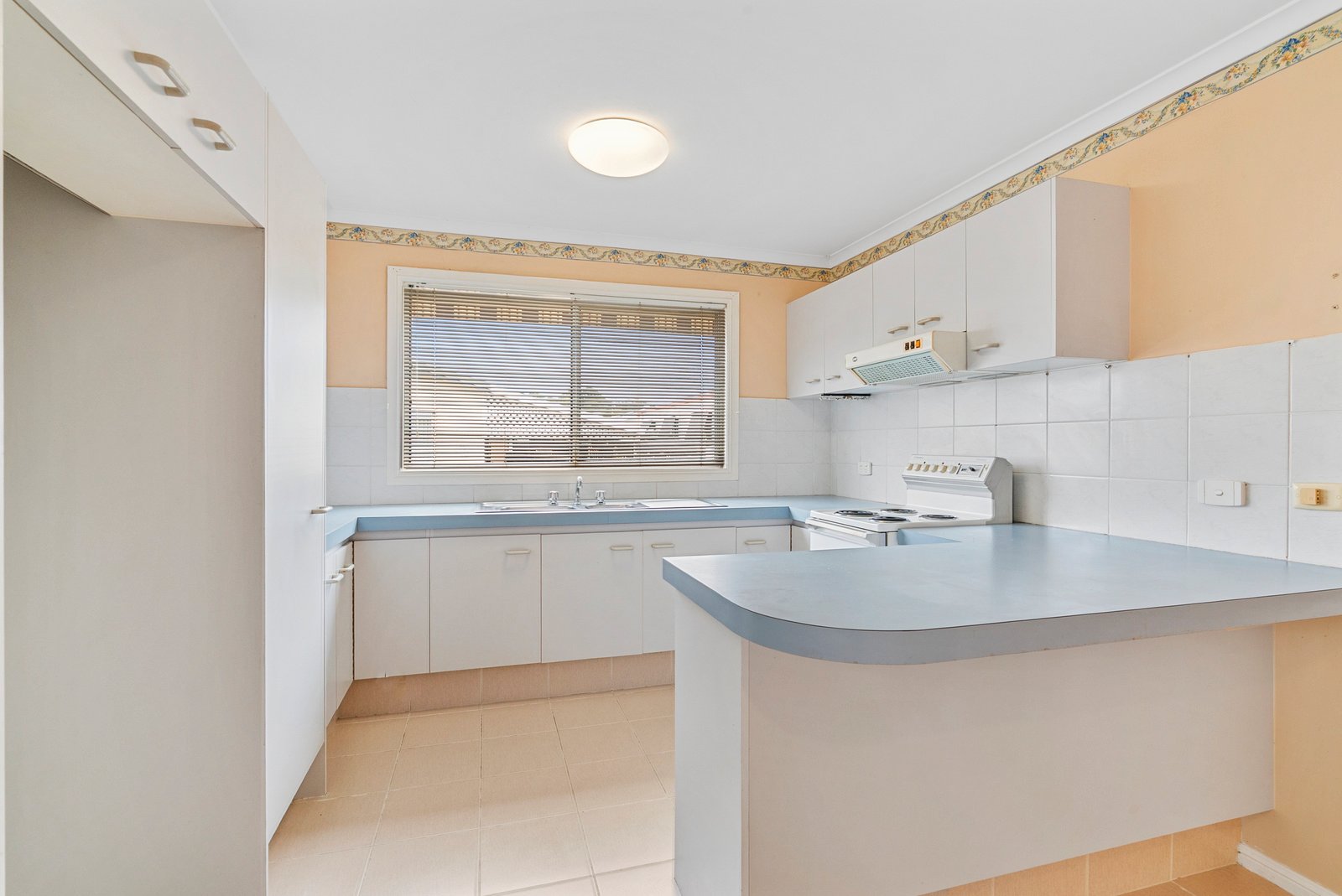 6/250 Kirkwood Road TWEED HEADS SOUTH 3