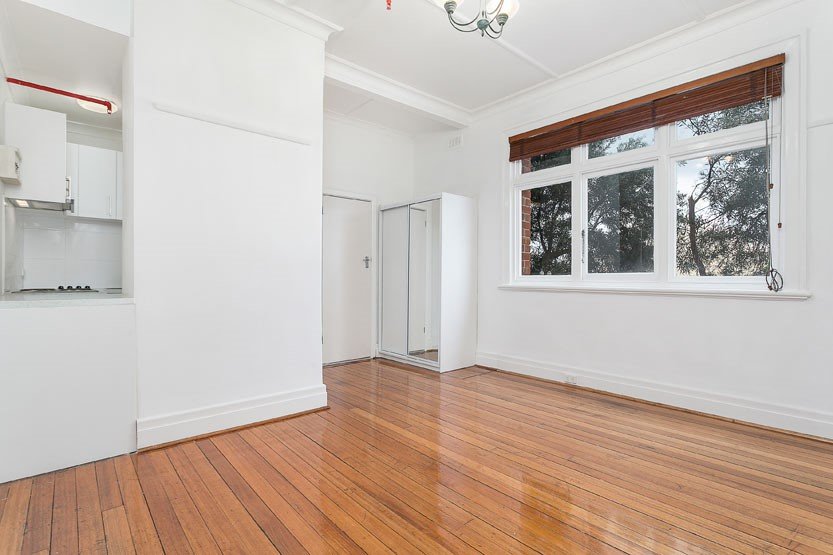 Gallery: 6/254 Dandenong Road