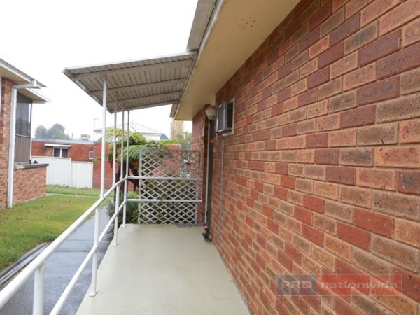 6/26 Howick Street TUMUT 9