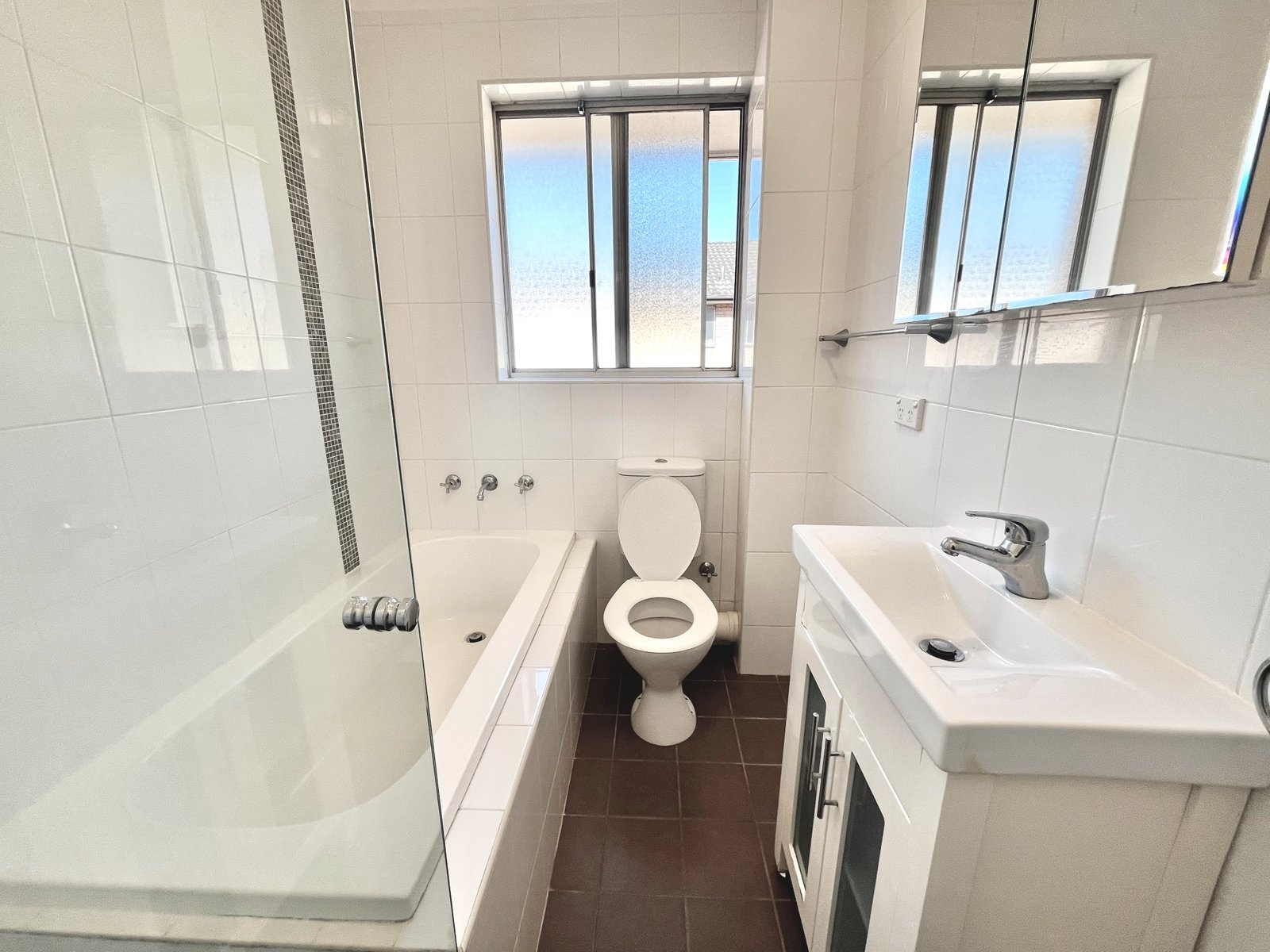 6/26a Speed Street LIVERPOOL 4