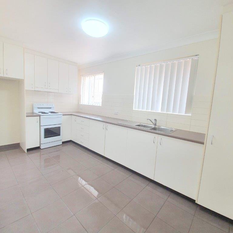 6/26A Speed Street LIVERPOOL 2