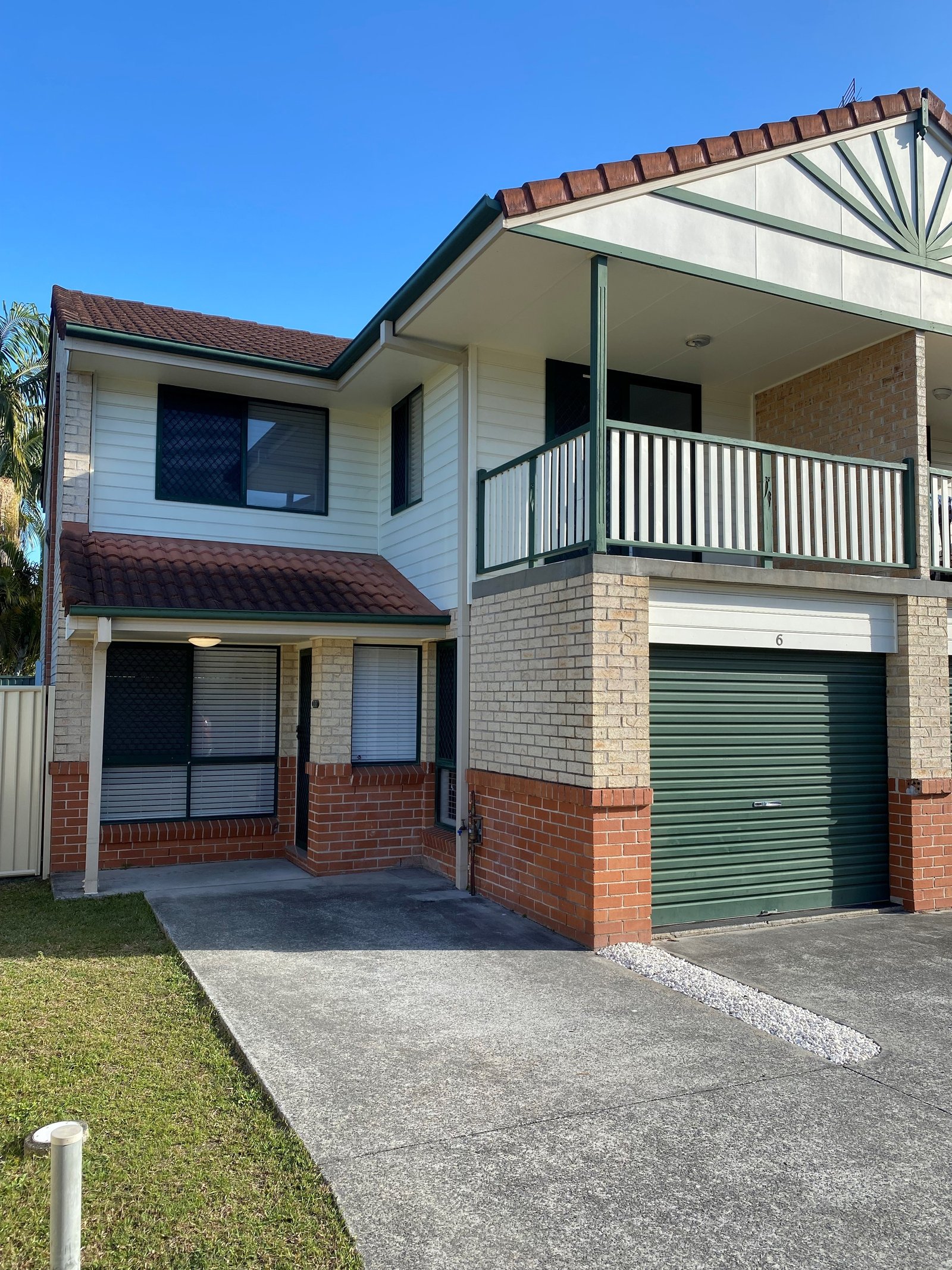 6/27-33 Mattocks Road BURLEIGH WATERS 7