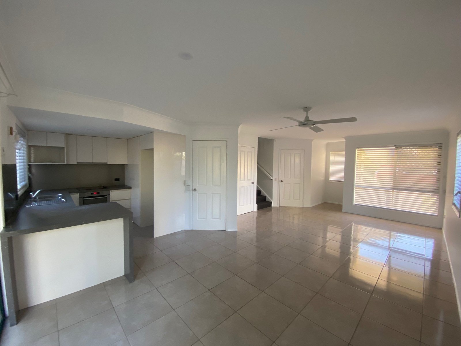 6/27-33 Mattocks Road BURLEIGH WATERS 1