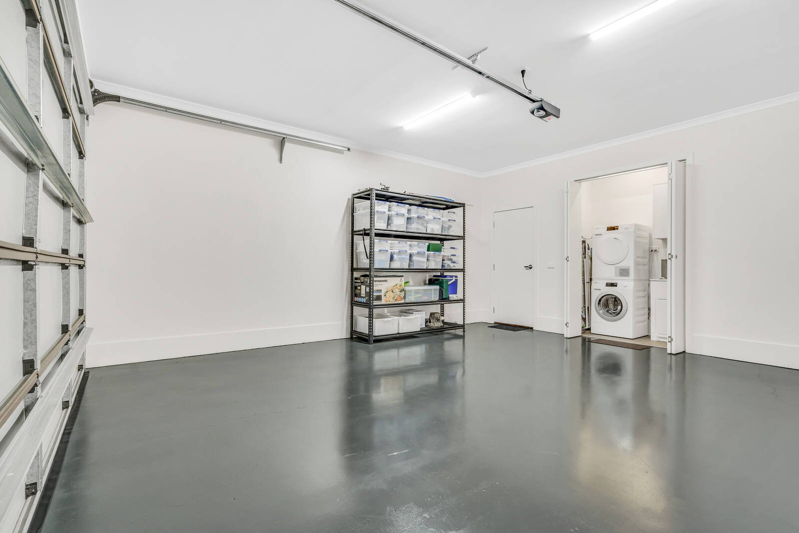 Real Estate and Property in 6/27 Calthorpe Street, Gisborne, VIC