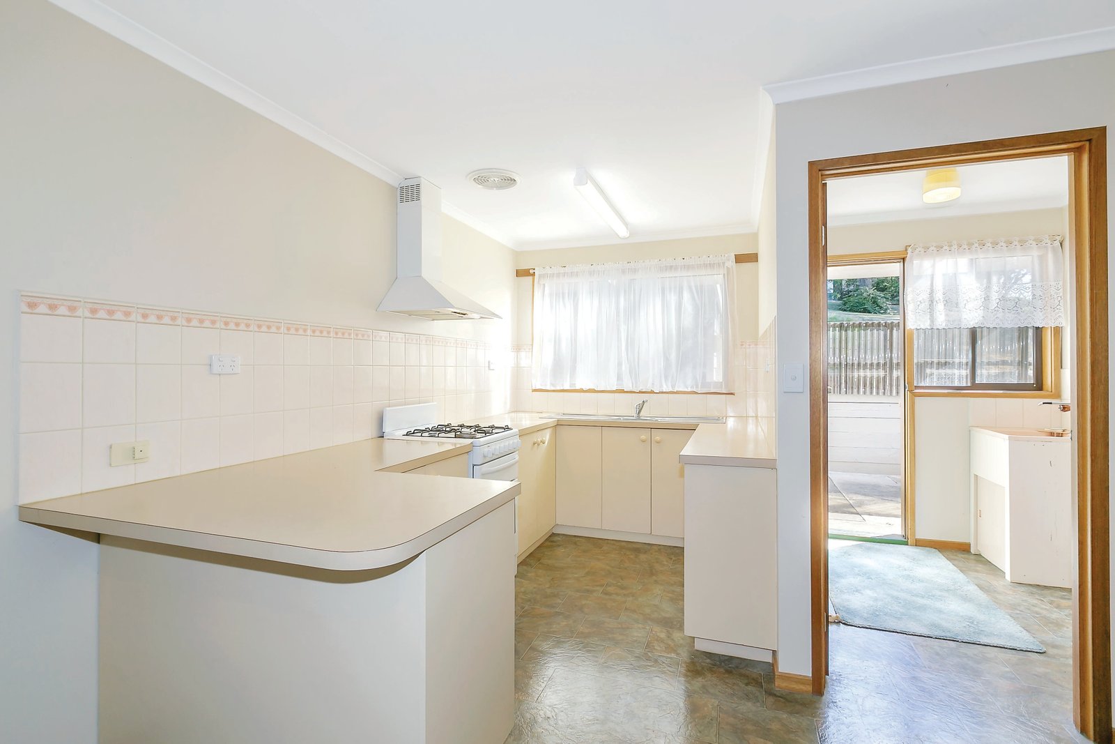 Gallery: 6/27 Clunes Road