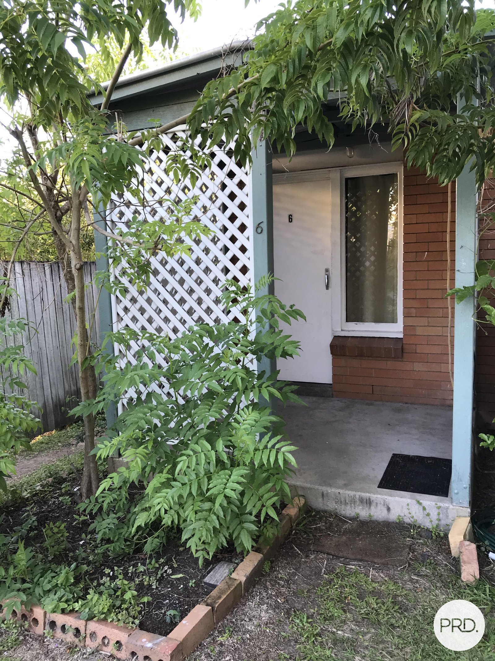 6/27 Cook Street NORTHGATE 2