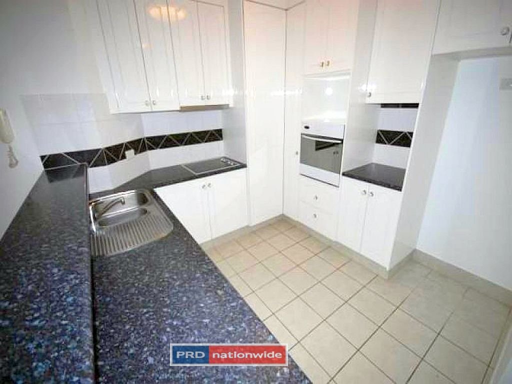6/27 Seagull Ave  MERMAID BEACH 3