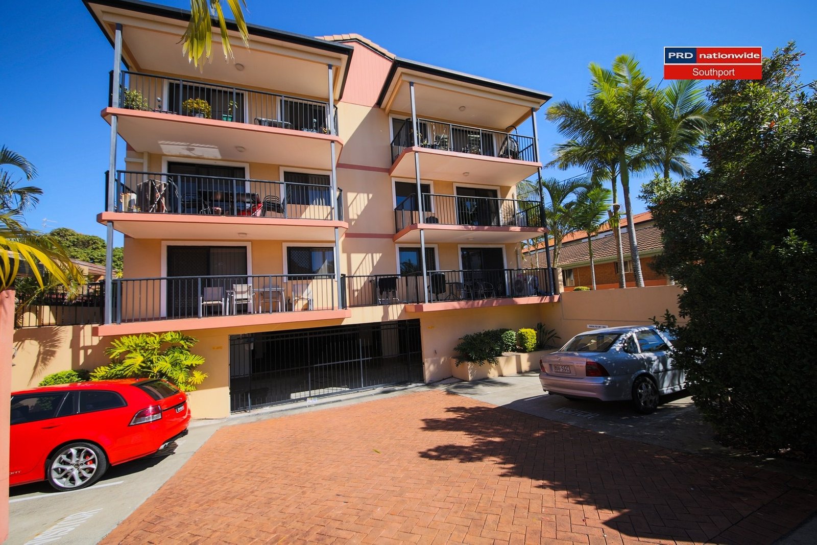 6/28 Little Norman Street SOUTHPORT 8