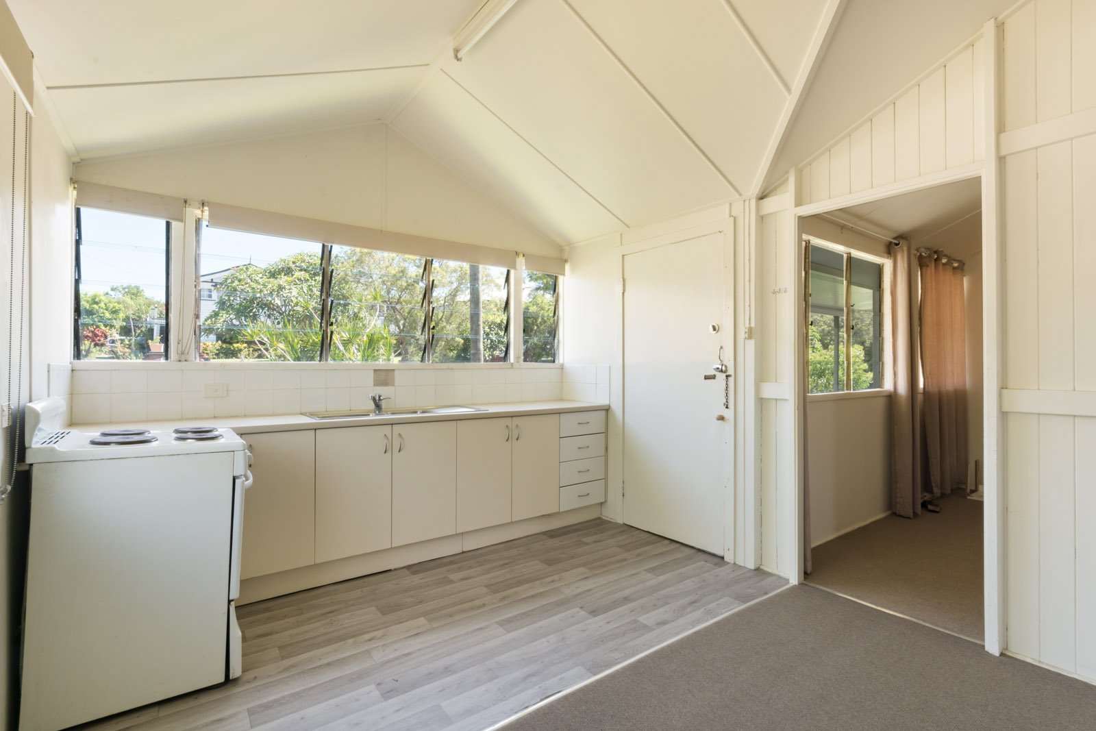 6/28 Oxenham Street NUNDAH 2