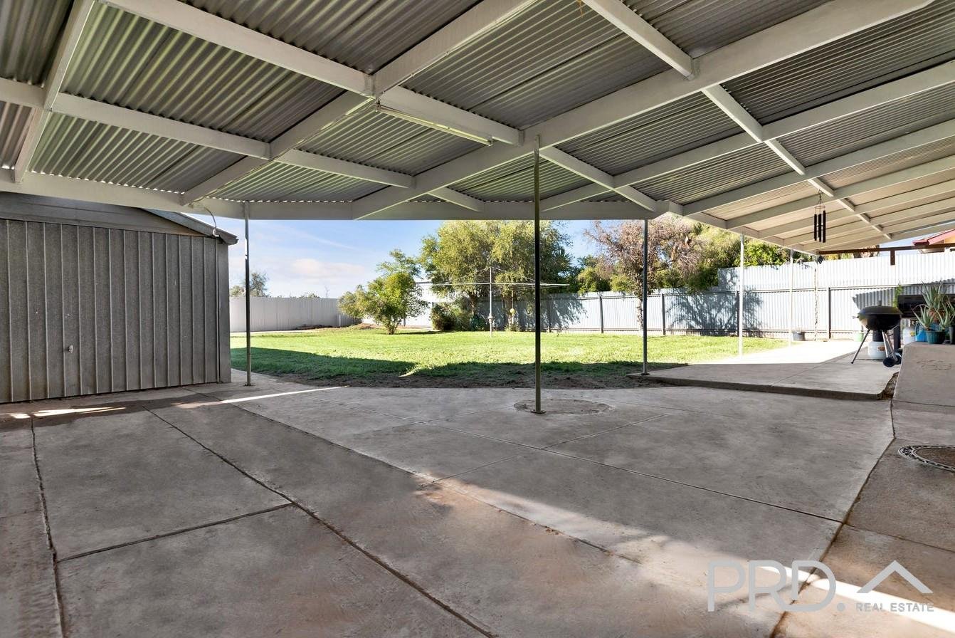 628 Sandilong Avenue IRYMPLE 15