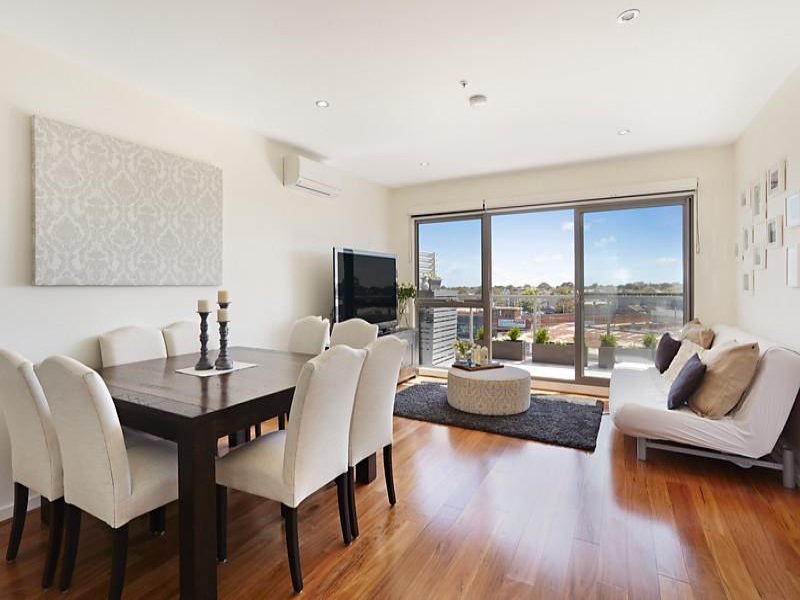 Gallery: 62/80 Balcombe Road