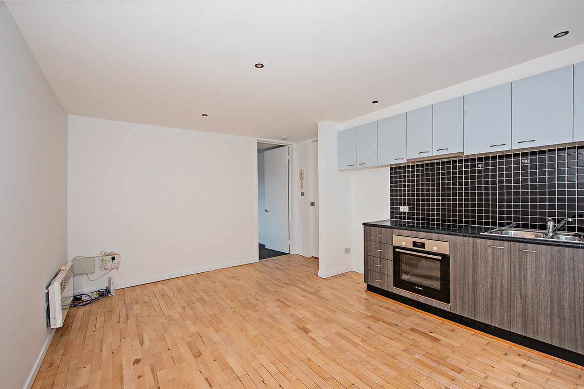 Gallery: 6/280 Cardigan Street