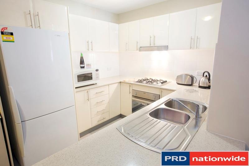 6/29-35 Preston Street JAMISONTOWN 3