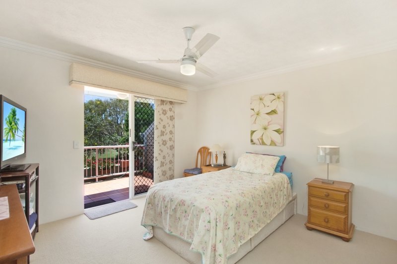 6/29 Dixon Street COOLANGATTA 3