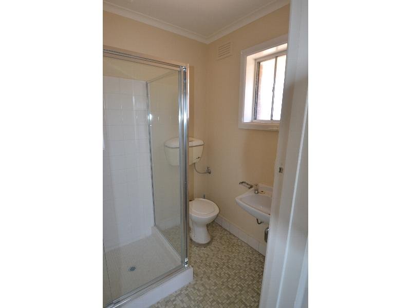 Gallery: 6/2A Florence Street