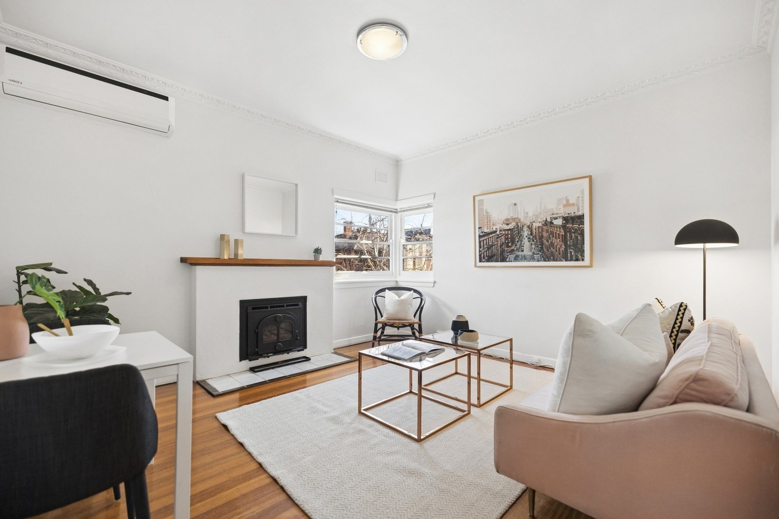 Gallery: 6/2A Foster Street