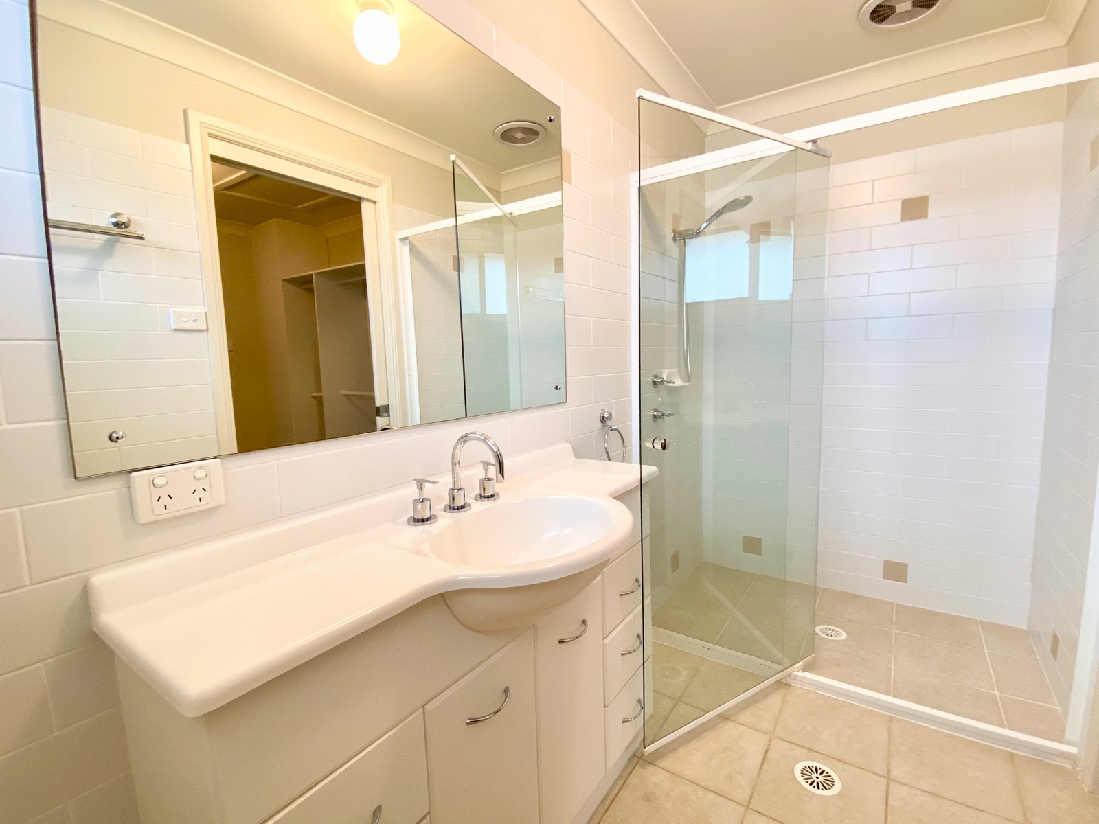 62a Sergeant Baker Drive CORLETTE 16