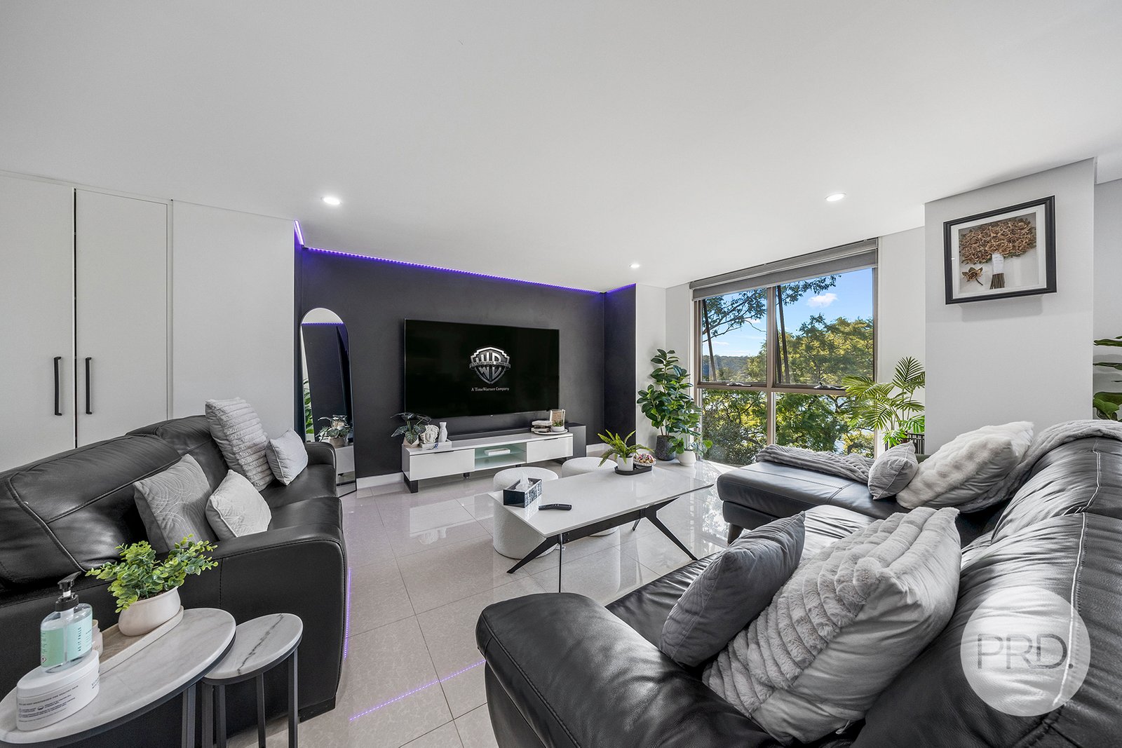 63 & 63A Bignell Street ILLAWONG 9