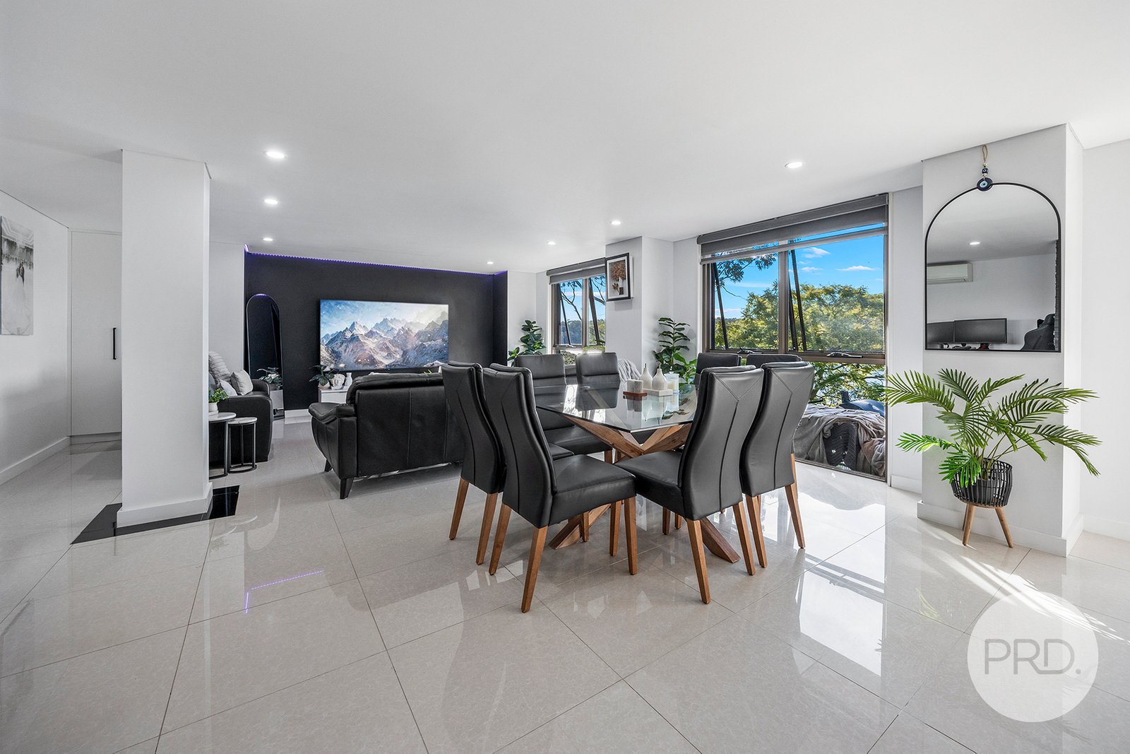 63 & 63A Bignell Street ILLAWONG 10