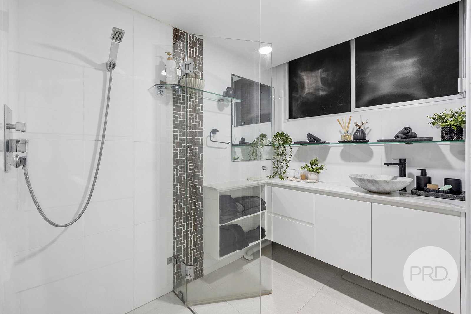 63 & 63A Bignell Street ILLAWONG 13